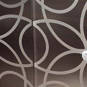 Витрина итальянская дизайнерская Granada 8613 Tonin Casa Италия из дерева со стеклянными фасадами