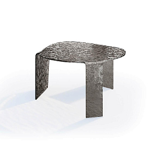 Итальянский журнальный стол из гнутого стекла Luce