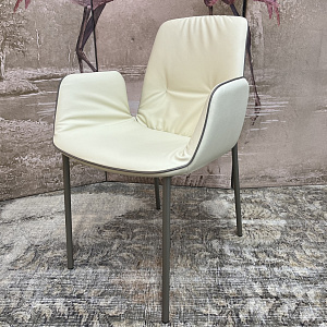 Стул с подлокотниками Lisa