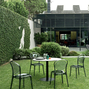 Итальянский Стул Parisienne. Calligaris. Из поликарбоната для кафе и улицы.