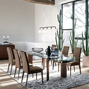 Итальянский Стул Bess на деревянном или металлическом основании. Calligaris.
