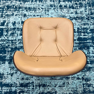 Итальянский Стул Sorrento 8043 Tonin Casa в натуральной коже  эргономичной формы