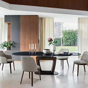 Итальянский Стол раскладной Orbital. Calligaris. 
Стол с поворотной столешницей от Pininfarina.