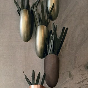 Полка настенная Kikibio-Tasca Golden Black Q372/6