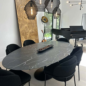 Стол Saarinen 2002