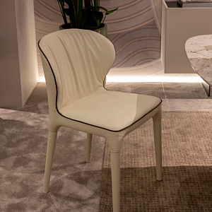 Итальянский Стул Bea. Tonin Casa. Обивка натуральная кожа или ткань.