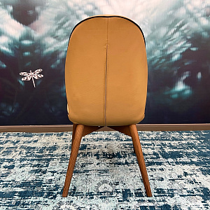 Итальянский Стул Sorrento 8043 Tonin Casa в натуральной коже  эргономичной формы