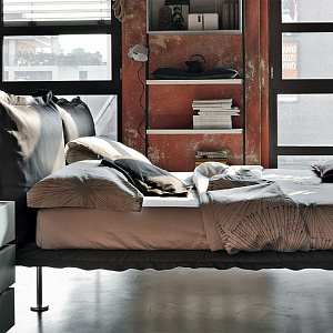 Итальянская двуспальная кровать NUVOLA