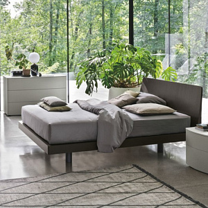 Итальянская деревянная кровать ROGER