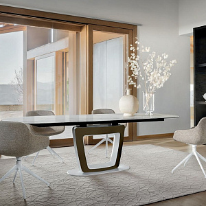 Итальянский Стол раскладной Orbital. Calligaris. 
Стол с поворотной столешницей от Pininfarina.