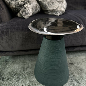 Столик журнальный BAOBAB 8131