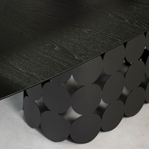 Итальянский  Стол обеденный Pois Elite Tonin Casa. Стол с деревянной столешницей.