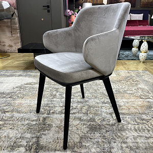 Стул Foyer с подлокотониками Calligaris