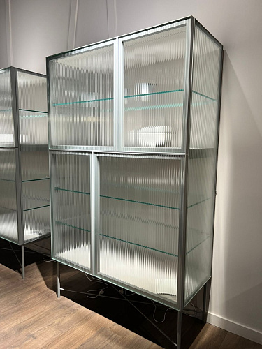  Витрина NINA от итальянской фабрики TOMASELLA , фото № 1