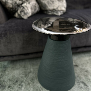 Столик журнальный BAOBAB 8131