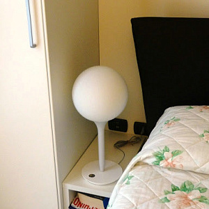 Настольная лампа Artemide Castore 1049010A